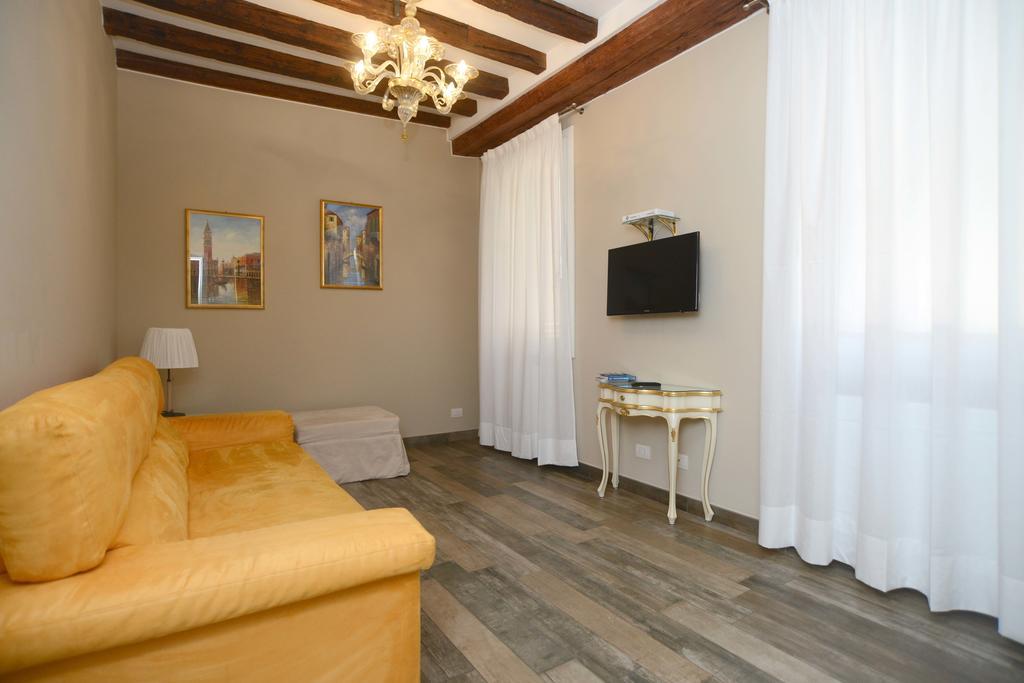 Doge'S House Apartment Венеция Екстериор снимка